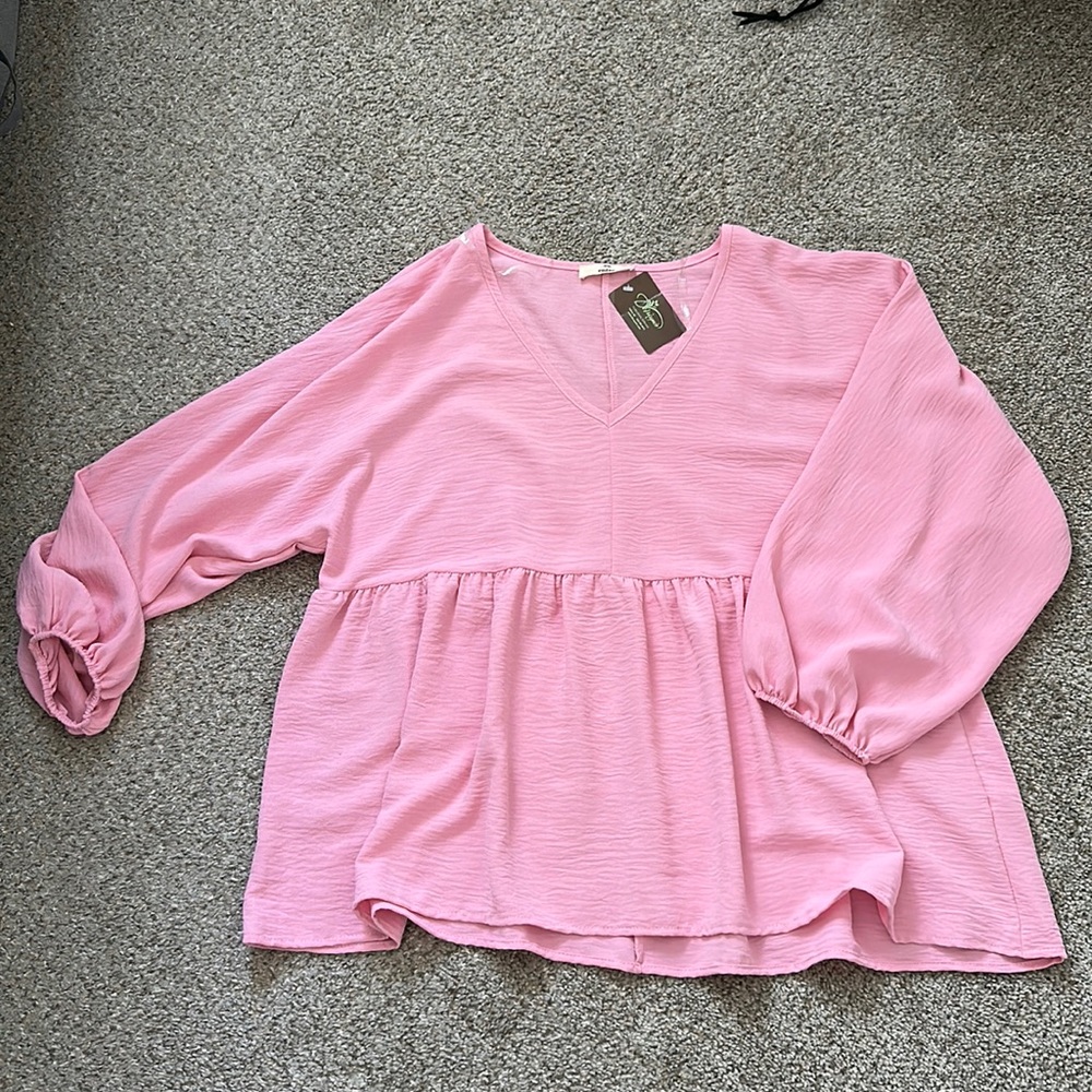 NWT boutique pink babydoll top. Size M